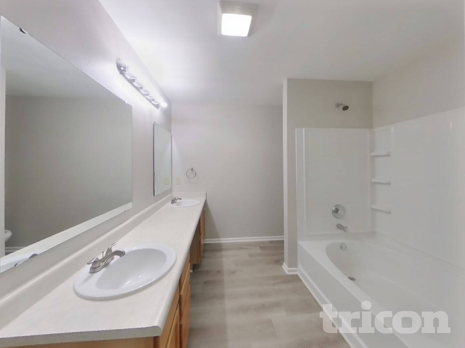 Building Photo - 1413 Bluestem Dr