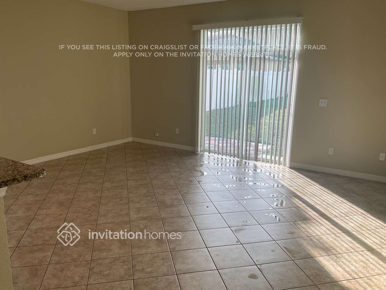 Building Photo - 1110 Bassano Way