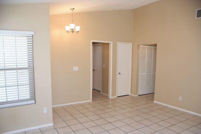 Building Photo - SOUTH - RANCHO LAS PALMAS - 1 STORY HOME - 89123