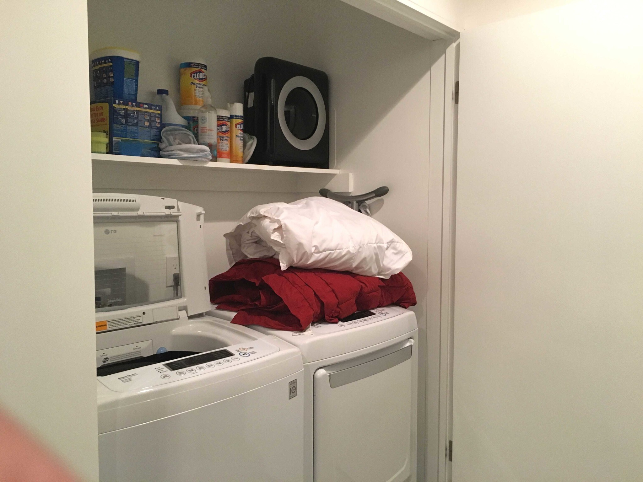 Lower Level Laundry Room - 11732 Dorothy St