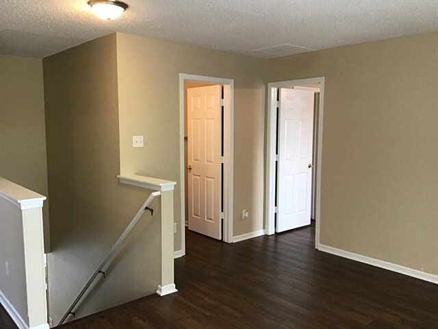Building Photo - 8838 Squire Boone Ct
