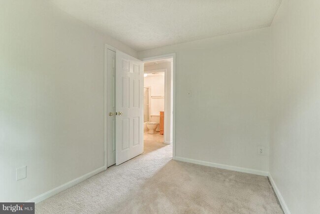 Building Photo - 13900 Winding Ridge Ln