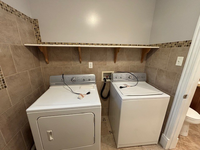 Laundry - 5772 W Higgins Ave