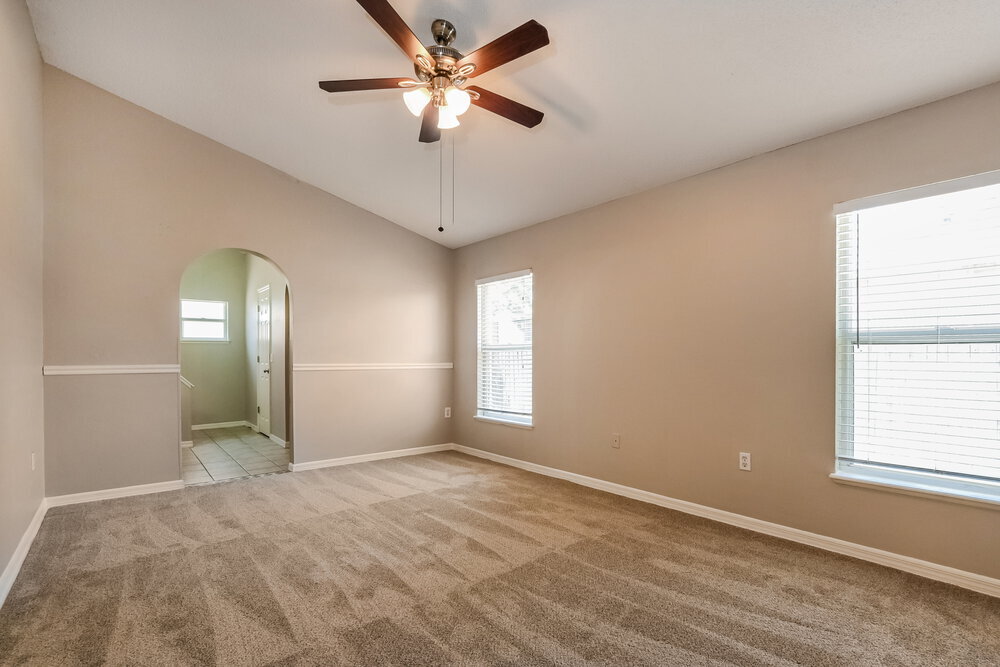 Building Photo - 4202 Mendenwood Ln