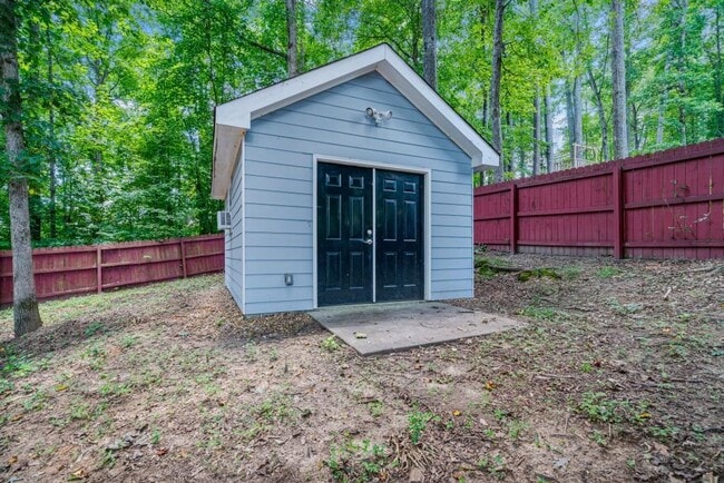 Building Photo - 3687 Vine Spgs