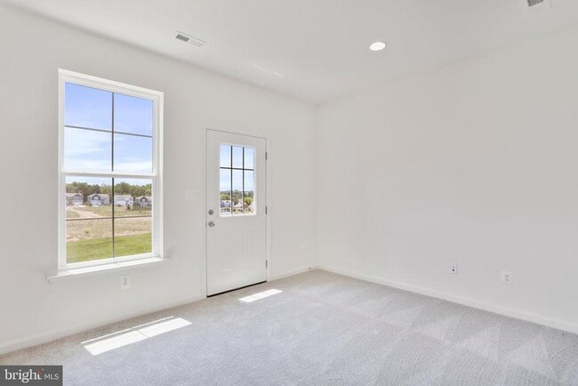 Building Photo - 241 Clifton Mnr