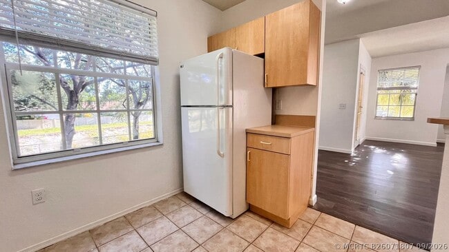 Building Photo - 106 Belmont Pl
