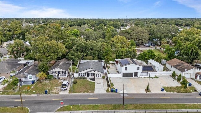 Building Photo - 2616 E 21st Ave