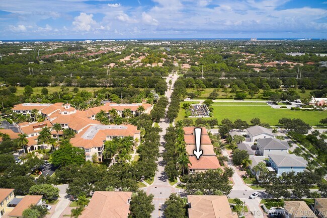 Building Photo - 1080 Community Dr
