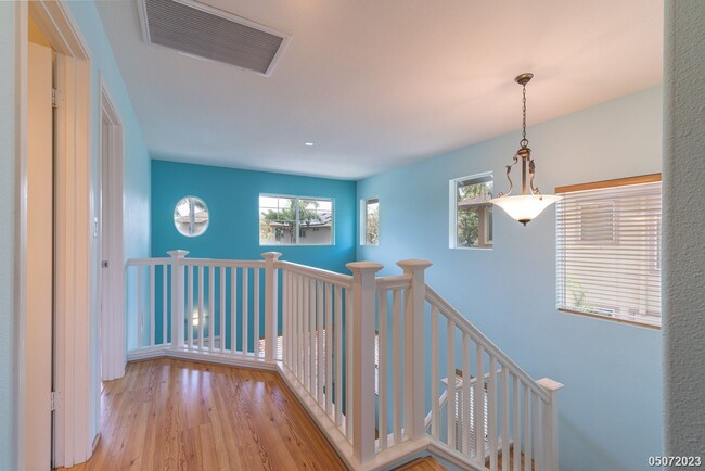 Building Photo - CENTRAL AC 4BR 3BA HOUSE IN OCEAN POINTE w...