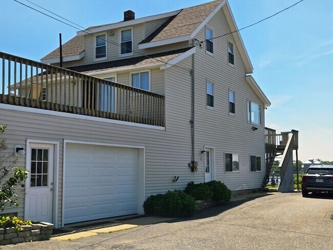 Building Photo - 9 54th St