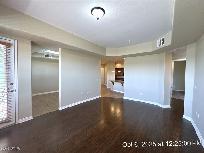 Building Photo - 62 E Serene Ave
