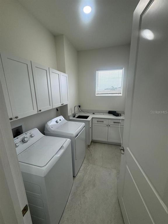 Building Photo - 267 Amaryllis Way