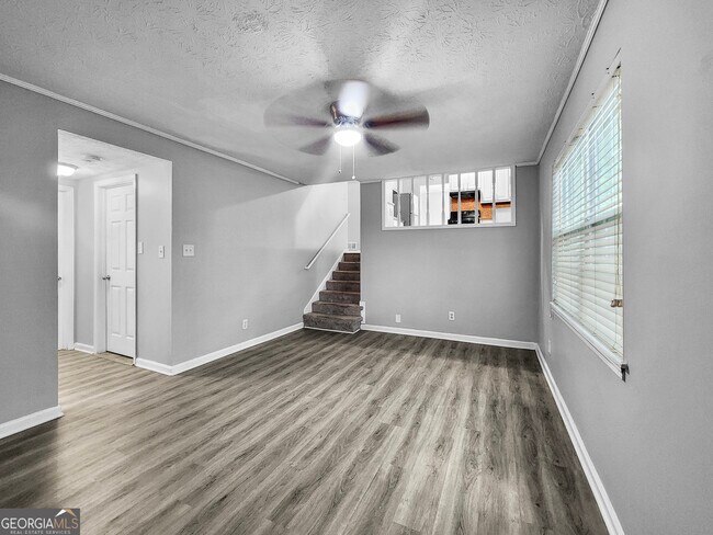 Building Photo - 201 Old Mill Trail SW