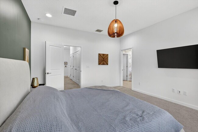 Building Photo - 4388 Serpens Ln
