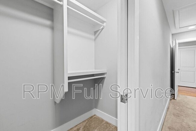 Building Photo - 4902 Kentucky Ave