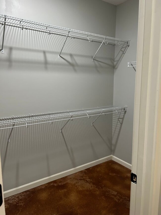 Building Photo - 101 Private Rd 4017