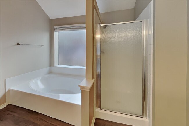 Building Photo - 20214 Stone Falls Ct