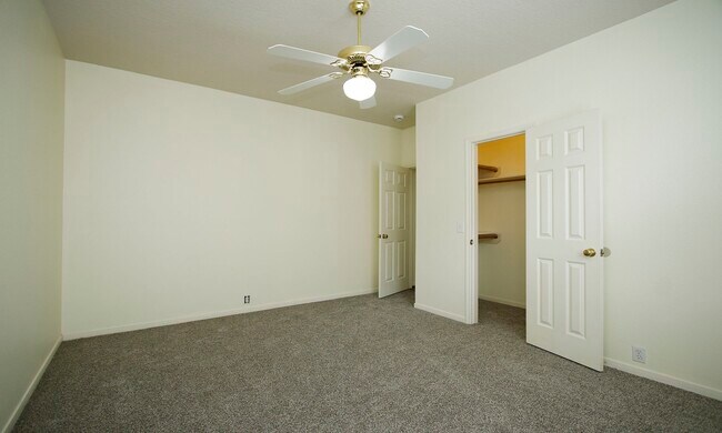 Building Photo - 19639 Chestnut Brook Ct
