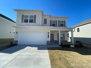Building Photo - 7 Longbrook Dr.