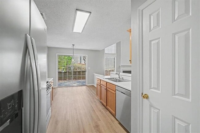 Building Photo - 400 Stambridge Ct