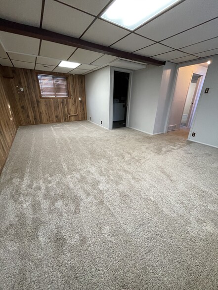 Building Photo - 1019 Darter Rd