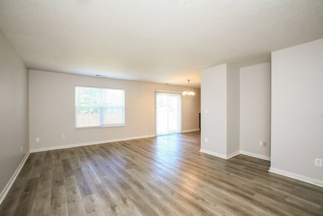 Building Photo - 2178 Rossington Ln