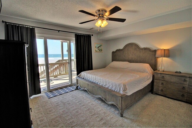 Building Photo - UNBELIEVEABLE VIEWS - Ocean Front OFF SEAS...