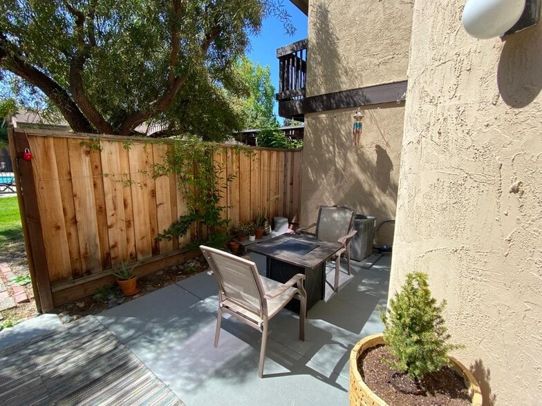 Backyard - 38755 Crane Ter