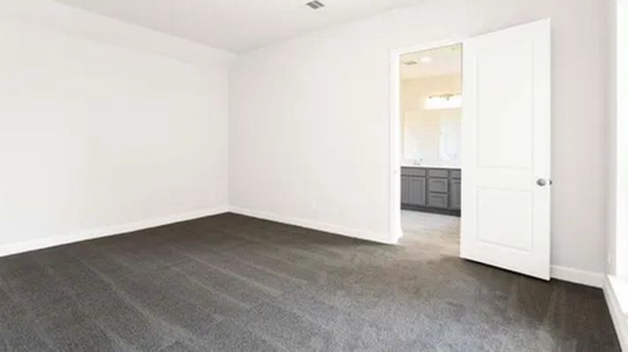 Building Photo - 18522 Wolf Mountain Ln