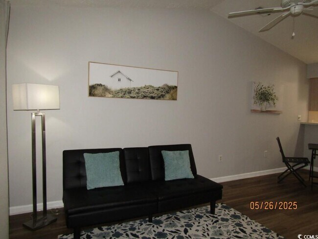 Building Photo - 4103 Pinehurst Cir