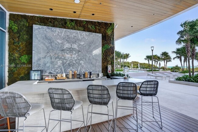 Building Photo - 5775 Collins Ave