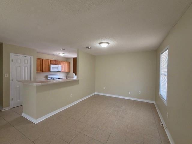 Building Photo - 6644 Belwood Dr E