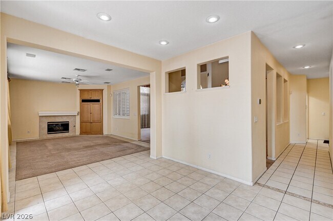 Building Photo - 2544 Kinnard Ave