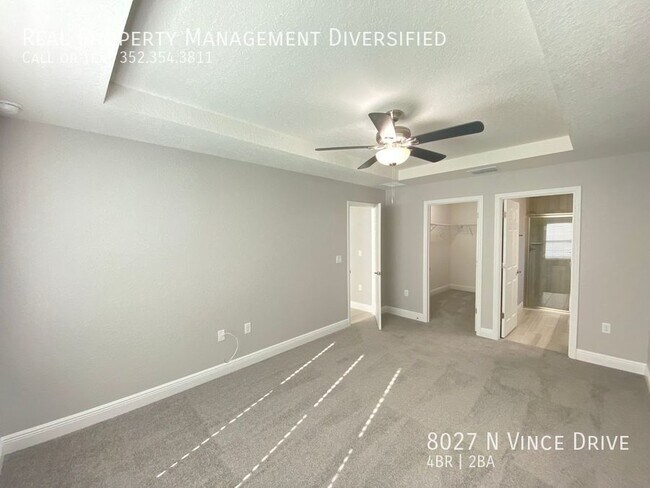 Building Photo - 8027 N Vince Dr