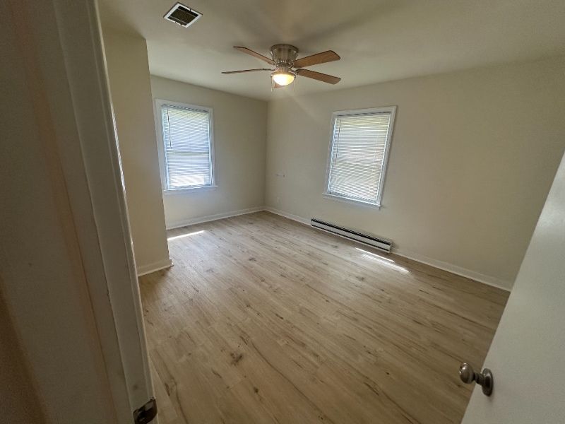 Building Photo - 5388 Chapmans Rd
