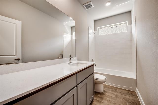 Building Photo - 14600 Caelum Dr