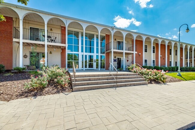 Building Photo - 2 Bedroom 2 Bath in Northshore