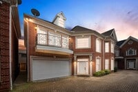 Building Photo - 2222 Nantucket Dr