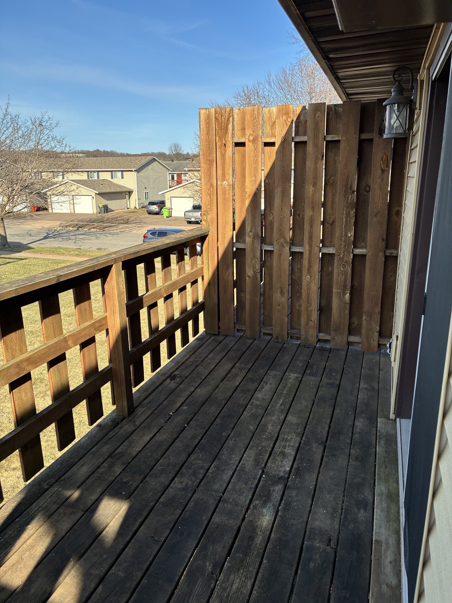 Building Photo - 2318 Meadow Ln