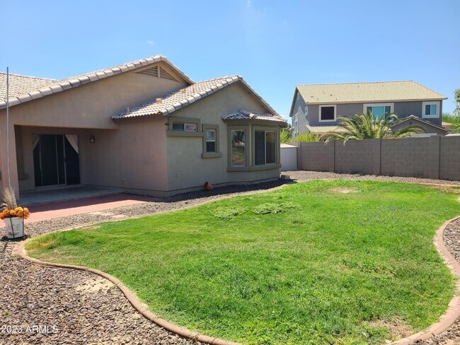 Building Photo - 22148 E Calle de Flores