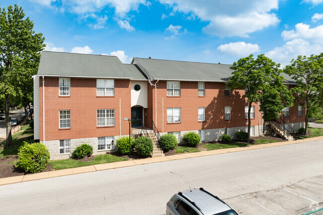 Building Photo - Caroline Place Apartments