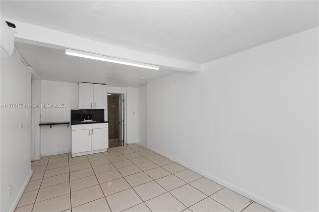 Building Photo - 251 NW 110th St