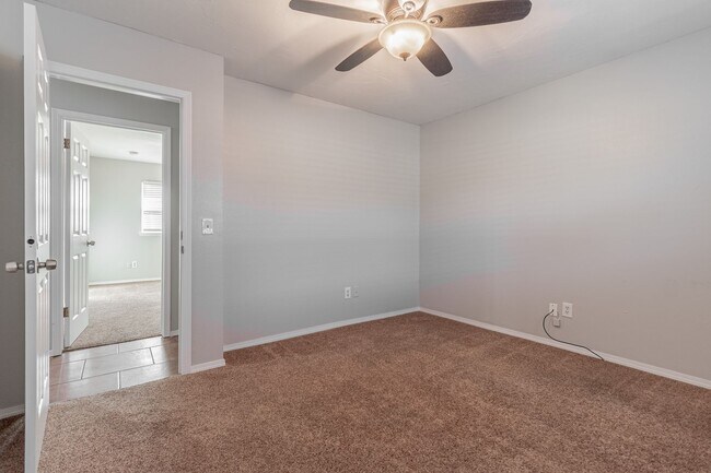 Building Photo - 3 Bed 2 Bath in Norman