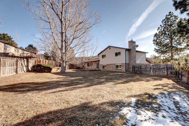 Building Photo - Charming Cul-De-Sac Home Near Downtown Castle Rock. Fantastic Fenced Backyard!