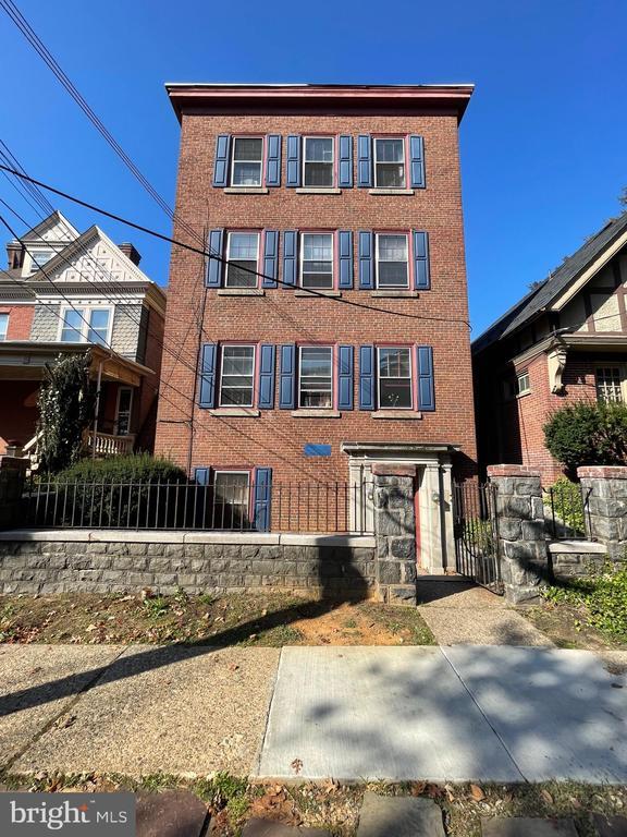 Building Photo - 1303 N Franklin St