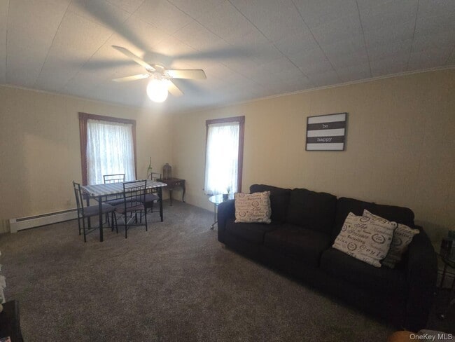 Building Photo - 59 Bridge St