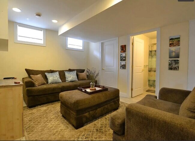 Building Photo - 58 Spiers Rd