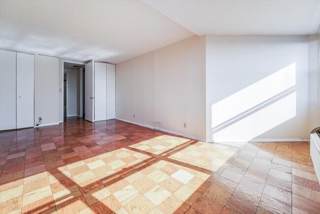 Building Photo - 7000 JFK Blvd E