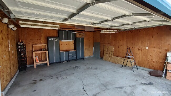 Building Photo - 5509 W 119th St